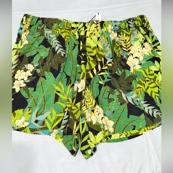 Sanctuary Women's Tropical Green Floral Faux Wrap Miniskort Size 2X NWT - Picture 6 of 12